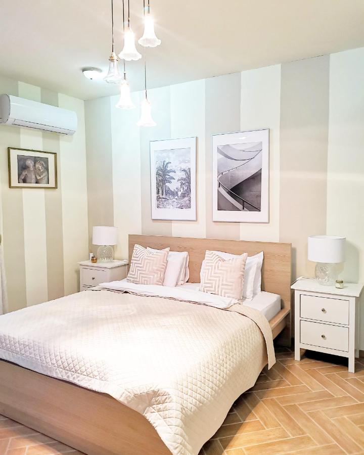 Bellevue Apartment With Ac & Heating & Terrace Boedapest Buitenkant foto