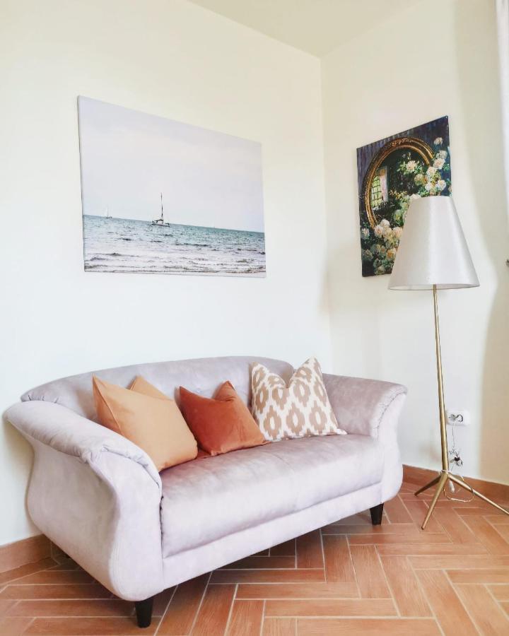 Bellevue Apartment With Ac & Heating & Terrace Boedapest Buitenkant foto